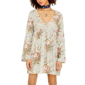 Bell sleeve babydoll dress